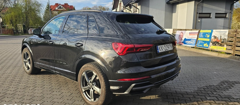 Audi Q3 cena 154999 przebieg: 17000, rok produkcji 2022 z Wieliczka małe 529